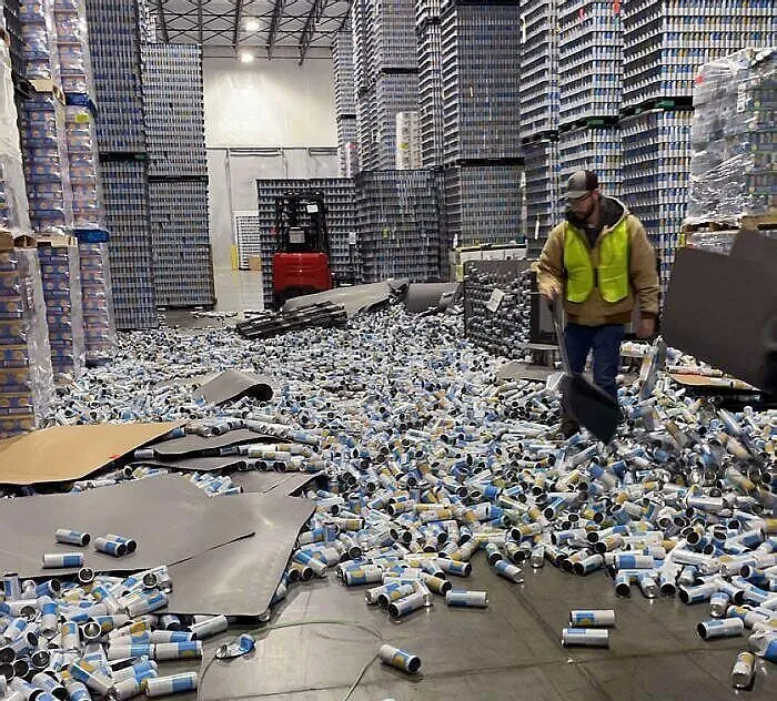 No es un buen principio para el nuevo en el trabajo