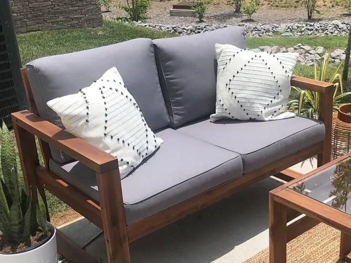 Vibin' In The Garden Just Got A Whole Lot More Bohemian With <a Style="Display:inline;" Href="Https://Www.amazon.com/Blue-Page-Farmhouse-Diamond-Decorative/Dp/B0bz7xbtx5?ie=utf8&th=1&linkcode=ll1&tag=bpparrot-20&linkid=f984bca1c2550e98efcc71f62929553b&language=en_us&ref_=as_li_ss_tl" Target="_blank"> <span Style="Font: Inherit; Color: #d74b1f;"> Boho Throw Pillows </Span> That Add A Pop Of Eclectic Chic To Your Outdoor Oasis