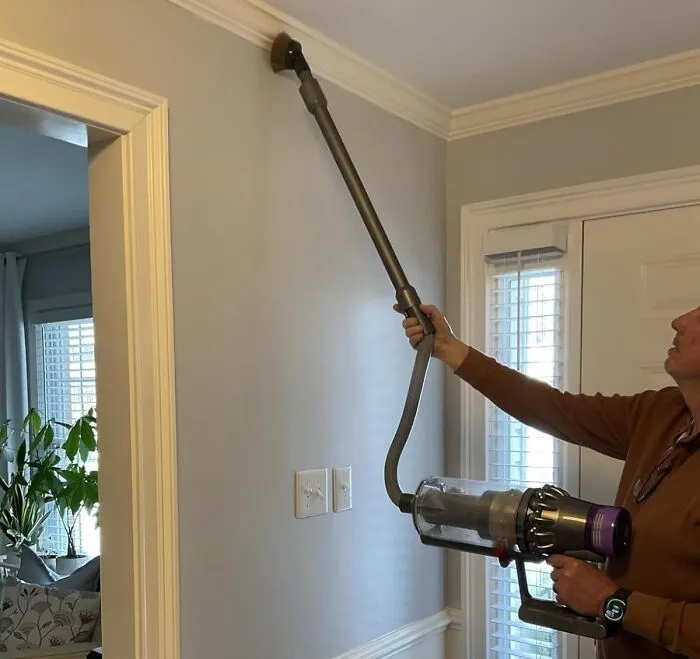 Those Out-Of-Reach Areas Like Cornices And Crown Molding Have Been Collecting Dust And Cobwebs, Just Taunting You With Their Inaccessibility, But The <a Style="Display:inline;" Href="Https://Www.amazon.com/Dyson-Vacuum-Cleaning-Tools-Places/Dp/B0dmnxn7dx?ie=utf8&th=1&linkcode=ll1&tag=bpstingray-20&linkid=35c4bd58a129d574e1582d7ef6b6d41a&language=en_us&ref_=as_li_ss_tl" Target="_blank"><span Style="Font: Inherit; Color: #d74b1f;"> Dyson Long Reach Attachment </Span> Is Like A Trusty Sidekick That's Got Your Back (And Your Ceilings, And Your Corners...) - It's The Ultimate Stretchy Solution For A Dust-Free Domain