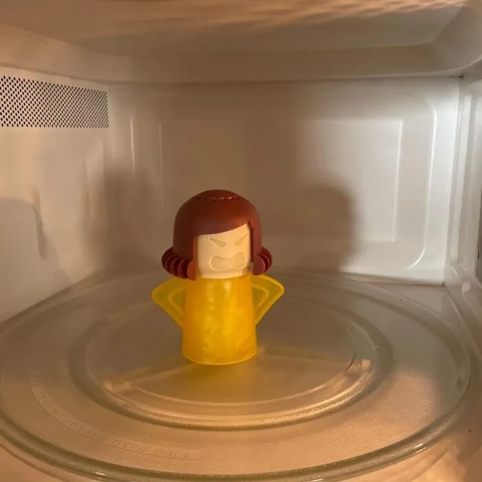 The Microwave Has Seen Some Explosions - Of Last Week's Leftovers, That Is, And It's Time To Call In The Reinforcements: <a Style="Display:inline;" Href="Https://Www.amazon.com/Dp/B086jxt3tp?pd_rd_i=b086jxt3tp&pd_rd_w=xuwn1&content-ID=amzn1.sym.953c7d66-4120-4d22-A777-F19dbfa69309&pf_rd_p=953c7d66-4120-4d22-A777-F19dbfa69309&pf_rd_r=n89e2csaprrrmxqwr9rx&pd_rd_wg=sd23w&pd_rd_r=08cd3d09-0c6d-4092-A3da-E52528bb05cf&s=kitchen&sp_csd=d2lkz2v0tmftzt1zcf9kzxrhawwy&th=1&linkcode=ll1&tag=bpstingray-20&linkid=adaef6e6de111976bfef3cb5773a6bb9&language=en_us&ref_=as_li_ss_tl" Target="_blank"><span Style="Font: Inherit; Color: #d74b1f;"> Angry Mama Microwave Cleaner </Span> Is The Feisty Fix For All That Stuck-On Splatter And Grime, No Scrubbing (Or Therapy) Required