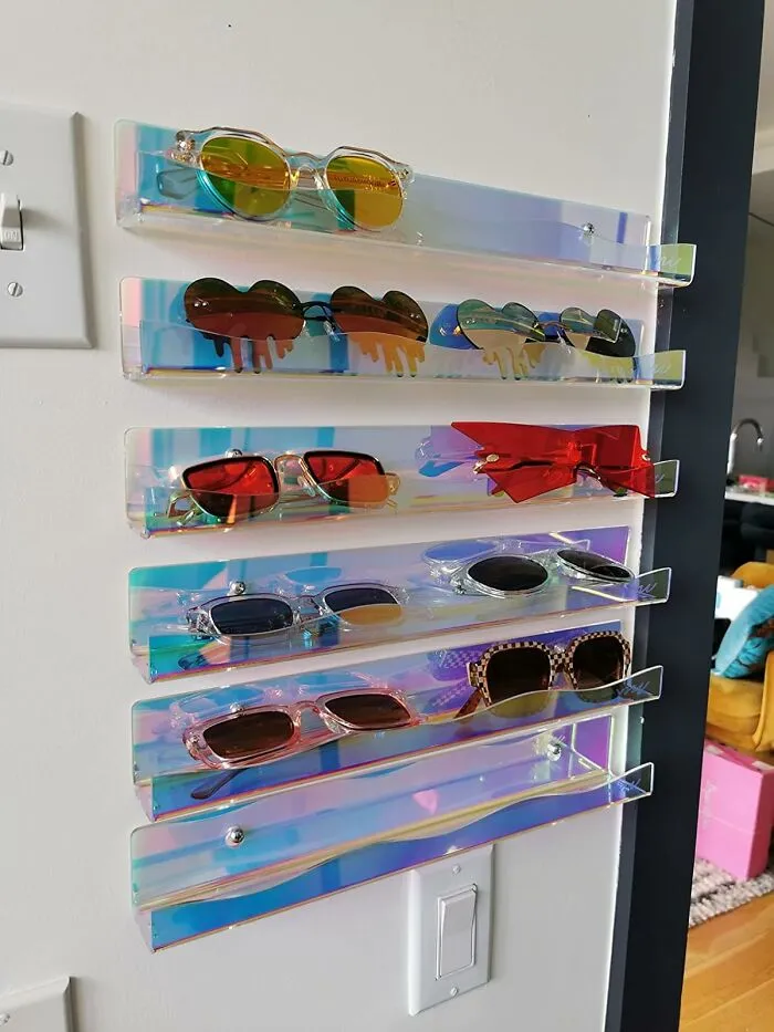 Surf's Up In Your Shelves With These Groovy <a Style="Display:inline;" Href="Https://Www.amazon.com/Ymvv-Iridescent-Organizer-Supplies-Retailers/Dp/B095wddcgj?ie=utf8&th=1&linkcode=ll1&tag=bpalpaca-20&linkid=72a2a42e33bc217a6b3ff668cffc83f8&language=en_us&ref_=as_li_ss_tl" Target="_blank"><span Style="Font: Inherit; Color: #d74b1f;"> Wavy Acrylic Shelves </Span>