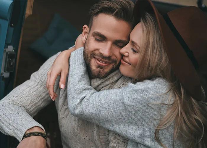 “I Started To Like Pink Again”: 50 Women Recall The Instant They Just Knew He Was ‘The One’