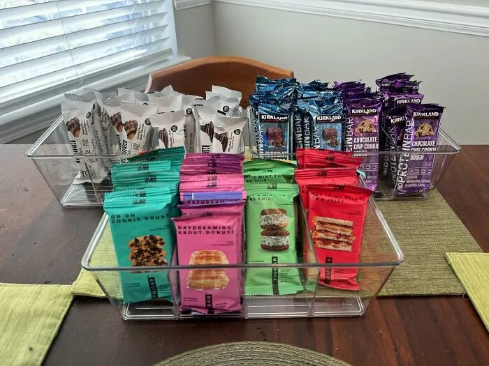 With These <a Style="Display:inline;" Href="Https://Www.amazon.com/Vtopmart-Storage-Organizer-Organization-Compartment/Dp/B0b9bdqtv9?ie=utf8&linkcode=ll1&tag=bpaxolotl-20&linkid=809696bdf76809599a6dce782c4fe027&language=en_us&ref_=as_li_ss_tl" Target="_blank"><span Style="Font: Inherit; Color: #d74b1f;"> Clear Storage Bins, </Span> You'll No Longer Fumble Through Stacks Of Garbage Looking For Your Bulk Buys Because These Nifty Organizers Are Stackable!