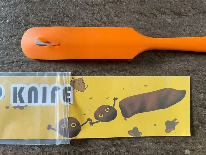 That <a Style="Display:inline;" Href="Https://Www.amazon.com/Divider-Spatula-Christmas-Elephant-Exchange/Dp/B0cjlhsmx5?ie=utf8&th=1&linkcode=ll1&tag=bpbee-20&linkid=b6fa3af68c4066c7fd08fb25875edcfe&language=en_us&ref_=as_li_ss_tl" Target="_blank"> <span Style="Font: Inherit; Color: #d74b1f;"> Poop Knife </Span> Is The Unsung Hero Of The Bathroom, Battling Stubborn Logs One Slice At A Time