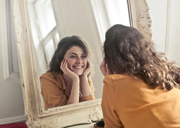 “Vaseline”: 30 Beauty Secrets That Every Woman Should Know