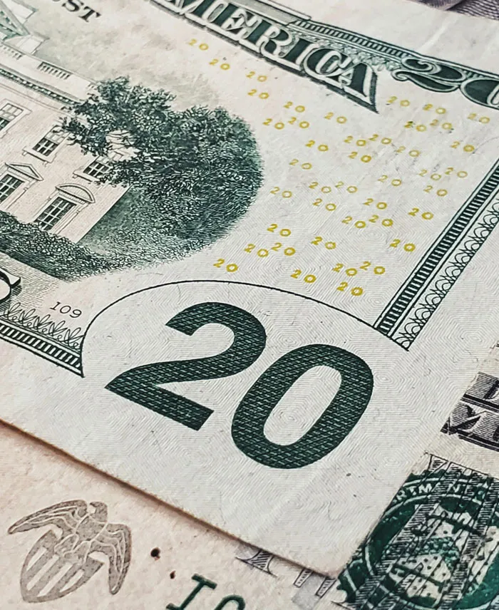 35 Rich People Who Proved They Don't Understand How The Real World Works