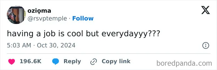 50 Funny Things People Tweeted When They Were Meant To Be Working