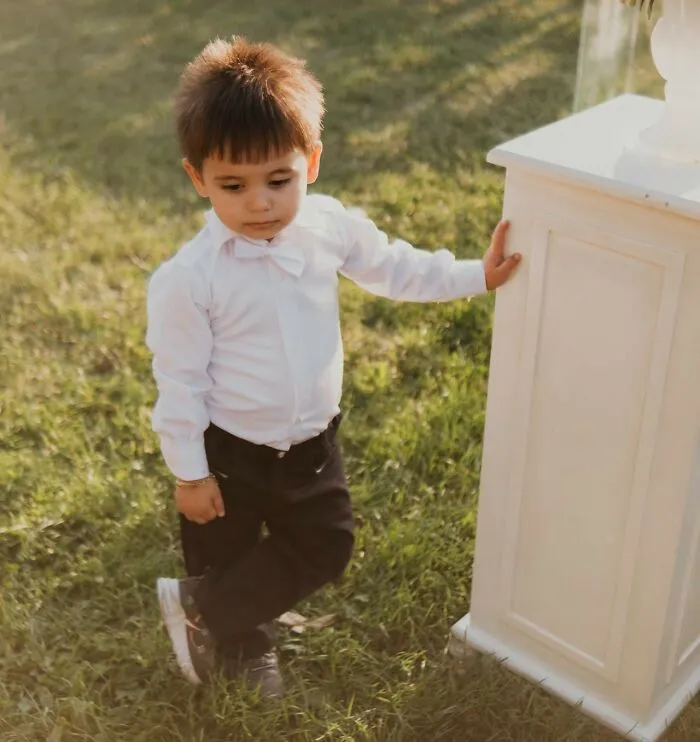 30 Wedding Guests Who Couldn’t Hold Their Peace, So They Objected