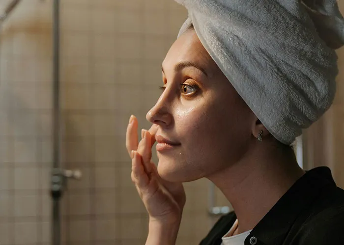 “Vaseline”: 30 Beauty Secrets That Every Woman Should Know