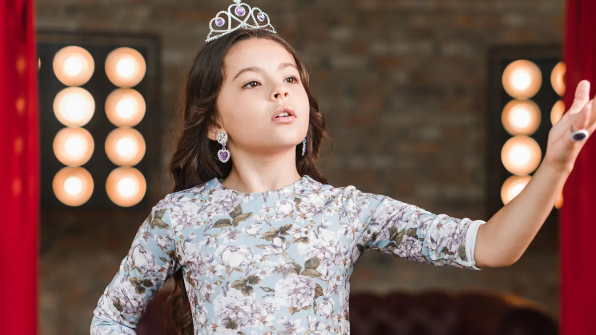 30 Times Society Just Pretended Something Creepy Was Totally Fine