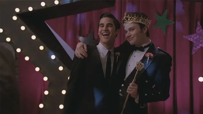 50 TV Couples Who Had No Chemistry, No Passion, And No Business Being Together