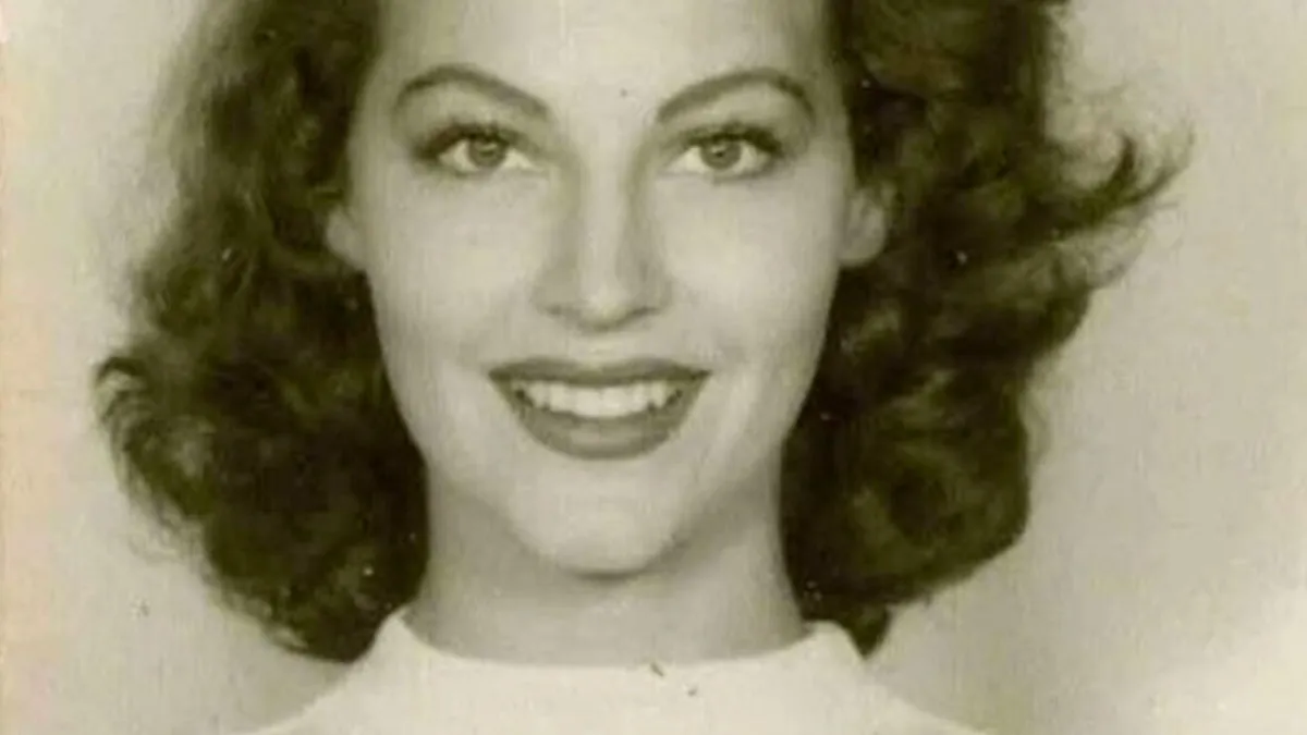 50 Old Photos That Show Something Which Now Is Completely Changed