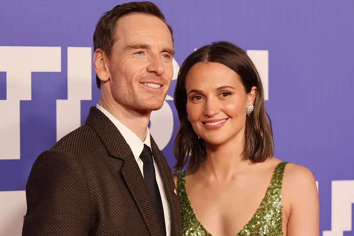 Alicia Vikander y Michael Fassbender