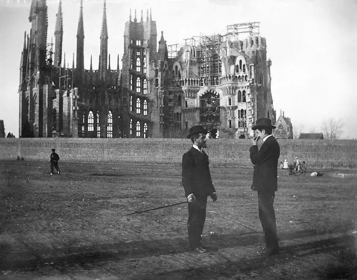 La Sagrada Familia, Barcelona, 1905