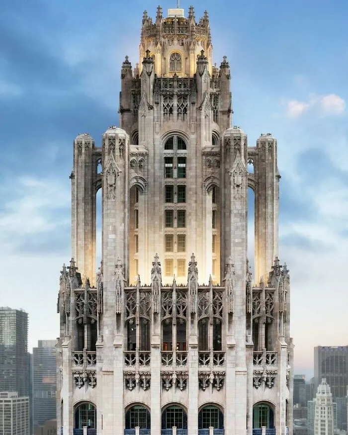 The Tribune Tower In Chicago, Illinois. Built Between 1923 And 1925
