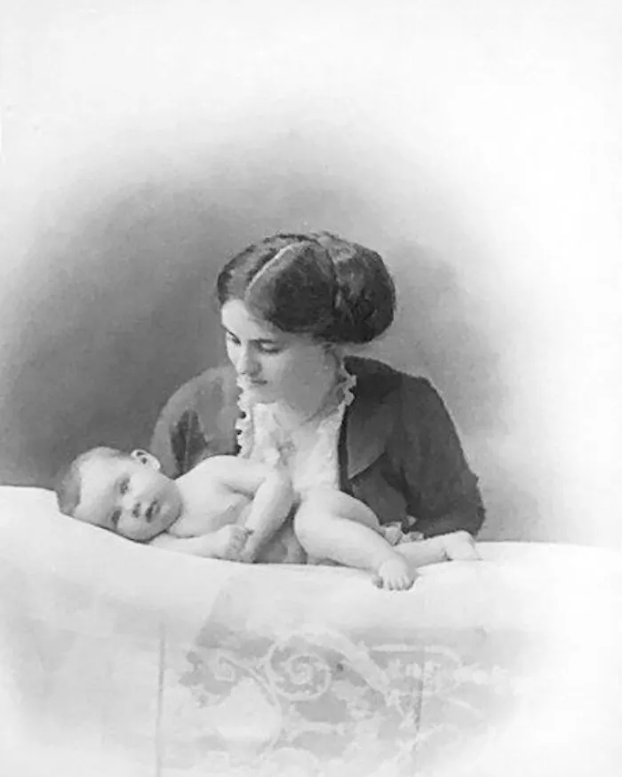 Vivien Leigh de bebé en la década de 1910