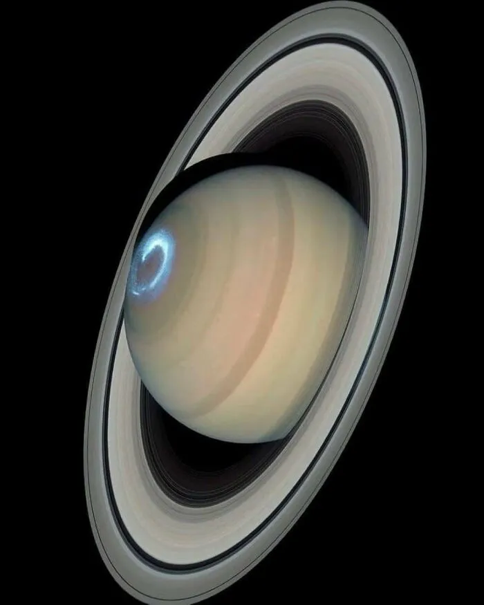 Saturn’s Aurora Captured By The Hubble Space Telescope