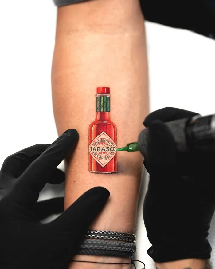 This Tattoo Artist’s Work Is So Realistic, You Might Want To Do A Double Take (25 Pics)