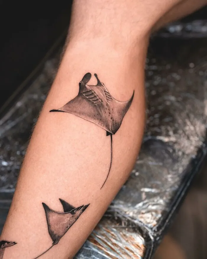 This Tattoo Artist’s Work Is So Realistic, You Might Want To Do A Double Take (25 Pics)