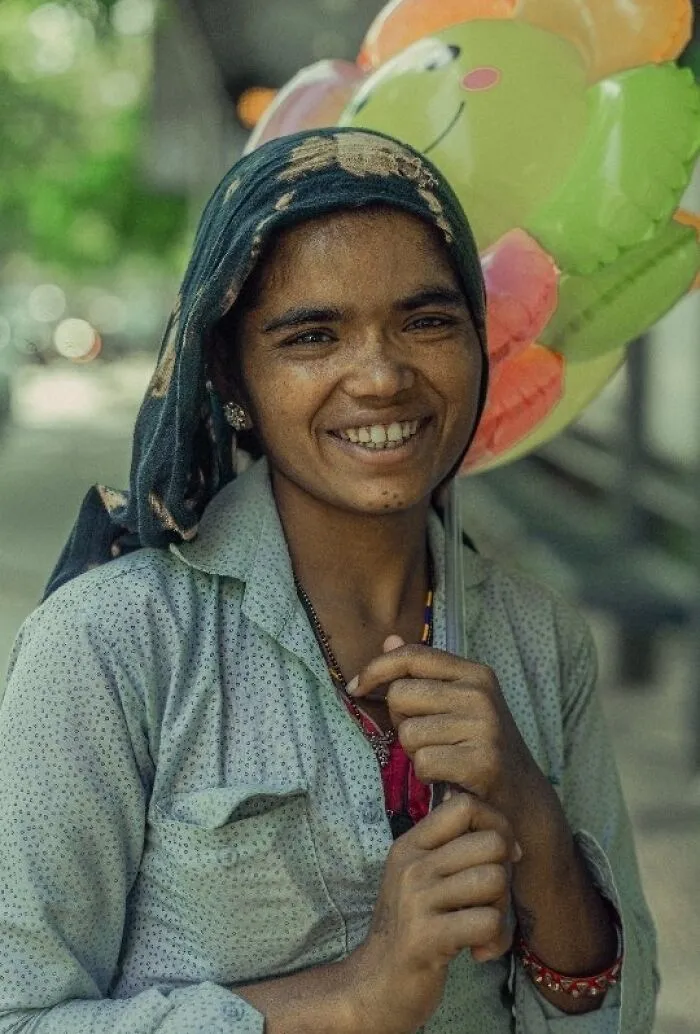 Unfiltered Beauty: 30 Stunning Portraits Captured On Bengaluru’s Streets By Rakesh Naik CK
