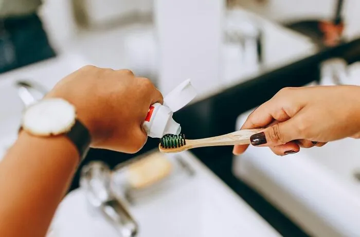 Squeezing The Toothpaste From The Middle Or From The Bottom?