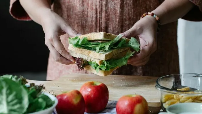 Cutting The Crust Off Of Bread Or Leaving It On?