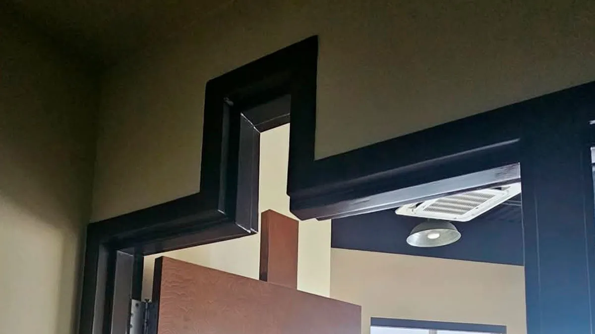 30 Hilarious And Confusing Pics From This Group That’s Dedicated To Architecture Shaming (New Pics)
