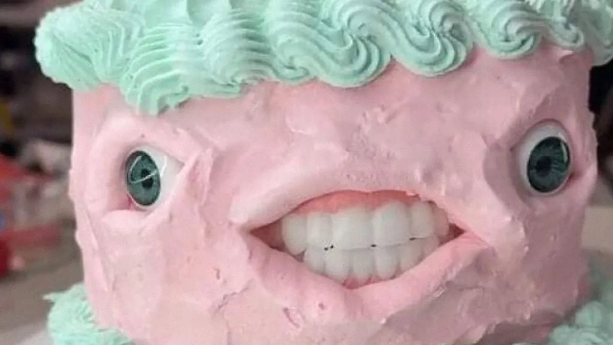 “That’s It, I’m Cake Shaming”: 30 Funny Baking Fails That Made It To This Facebook Group (New Pics)