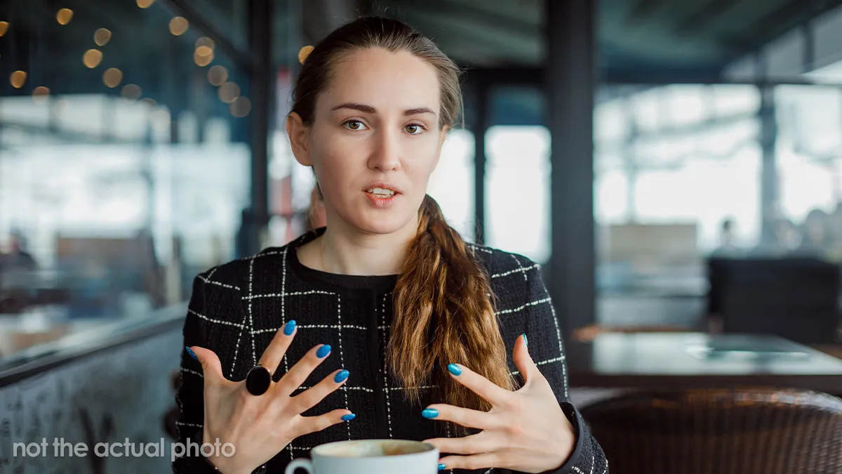 Dad Of Two Asks, “Am I The [Jerk] For Leaving My Date At The Bar After She Insulted My Kids?”