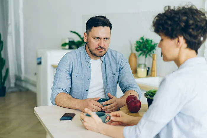 People Are Sharing The Red Flags They Let Slide While Dating And How It All Ended