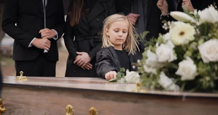 33 People Share What Prompted Others To Bully Them As Kids, And The Reasons Might Baffle You