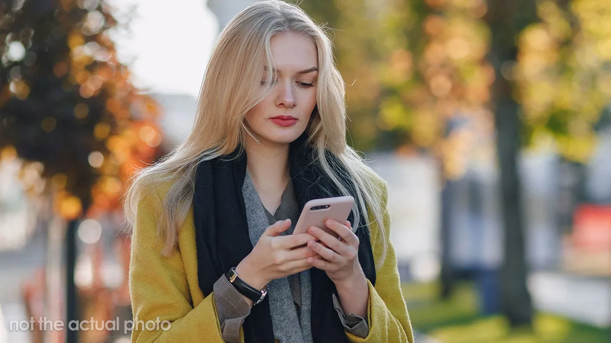 Woman's College Bestie Ghosts Her During Darkest Moments, Then Pops Back Up With Pregnancy News
