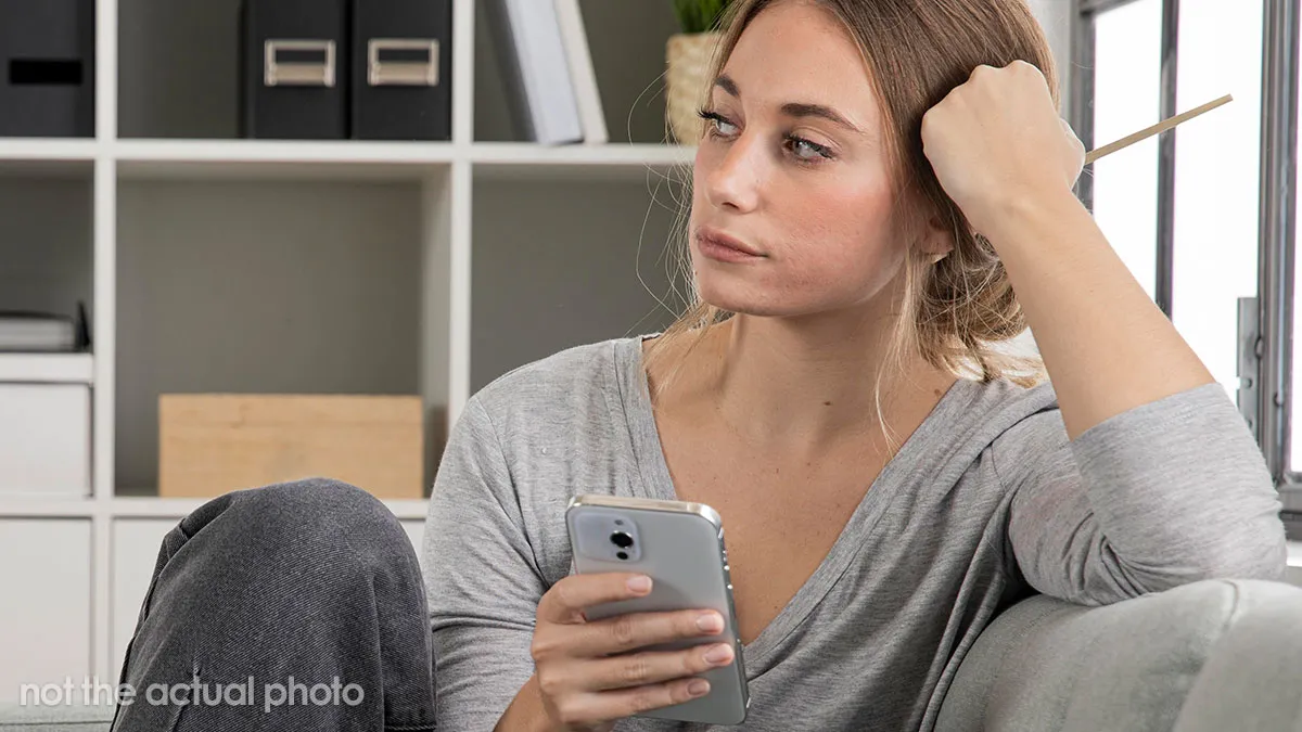 Man Conveniently "Forgets" About His Marriage To Wife, Fiancée Horrified After Finding Out