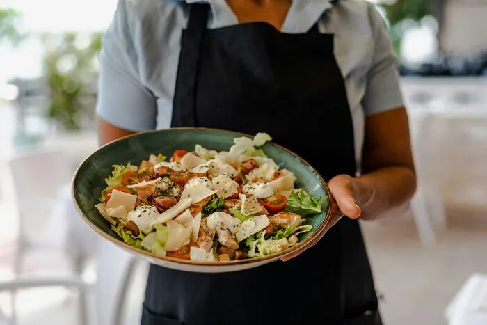 “Cutting Out All Fats”: 40 Harmful Things That Many People Assume Are Good For Them