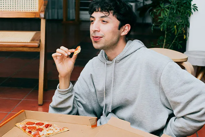 29 Creepy Stories From Women Who Gave “Nice Guys” A Chance