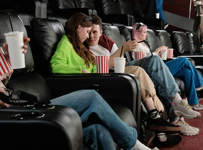 29 Creepy Stories From Women Who Gave “Nice Guys” A Chance