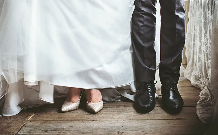 “Just Had Their Baby Shower”: 35 Times “Just A Friend” Was Actually A Lot More Than That