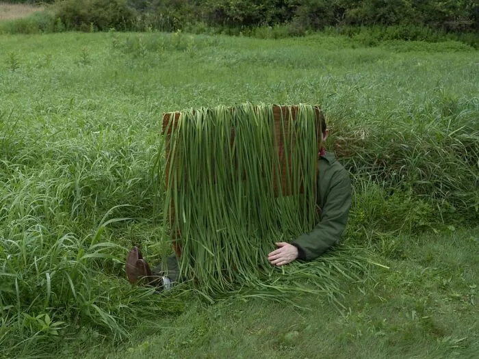 "Hot Local Landscapers Near You", 2023