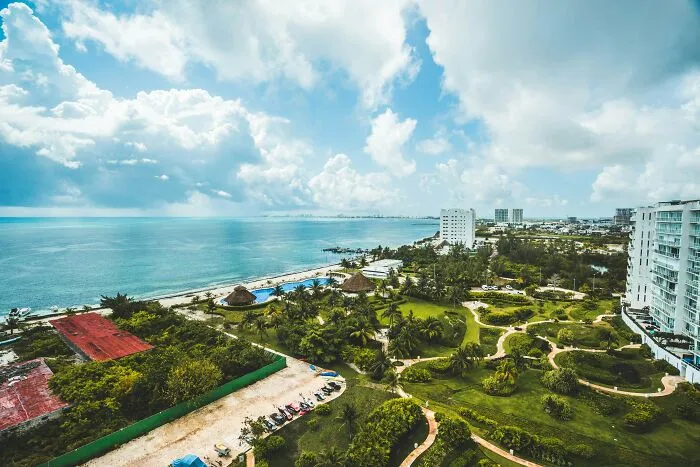 If You Don’t Want To Visit Places That Are Simply Overrated, Here Are 25 To Steer Clear Of