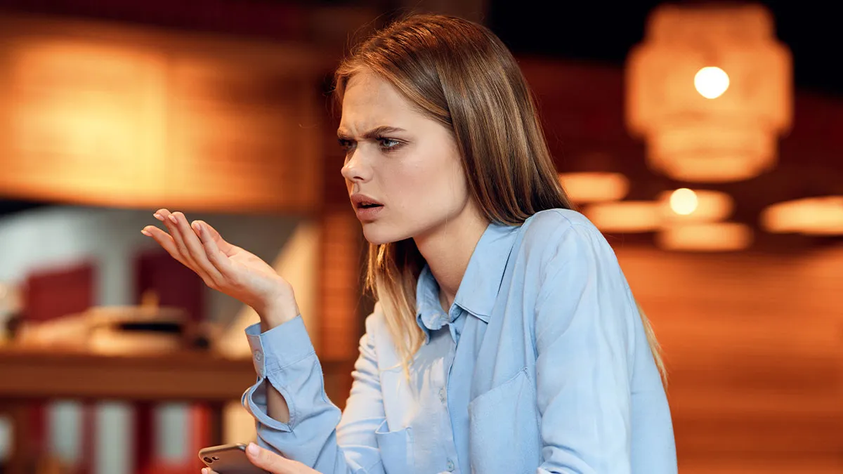 “Mom Is Crying, His Family Is Clapping”: Woman Walks Out Of Her Own B-Day After Fiancé’s Toast