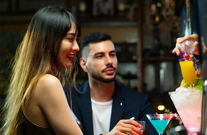 20 Hombres preguntando a mujeres aquello que siempre quisieron saber