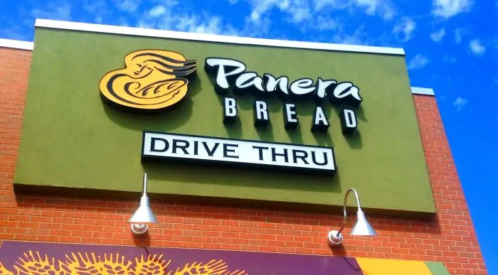 People Share 21 Of The Most Hyped Fast Foods That Actually Left Them Disappointed
