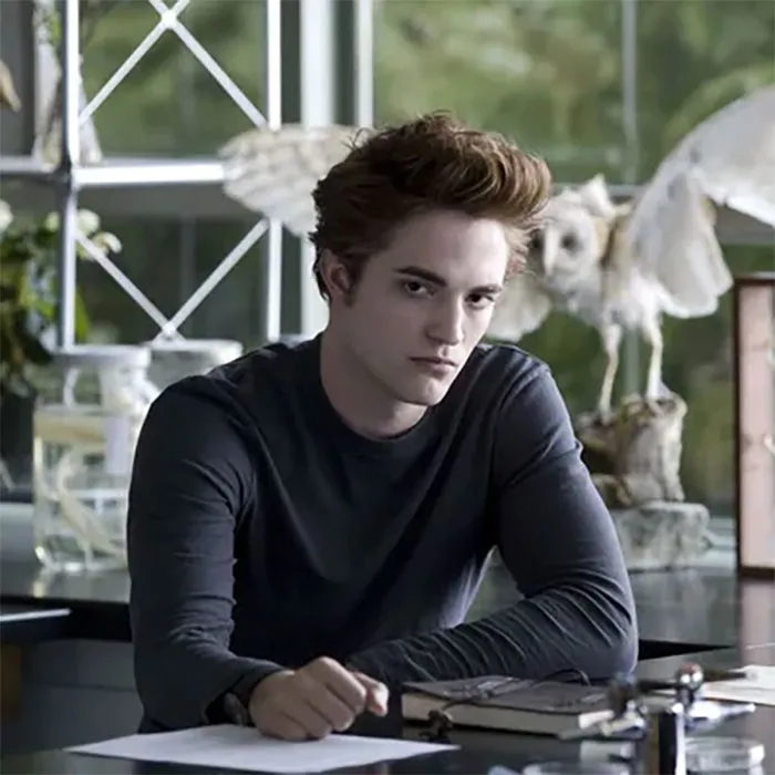 People Are Confused How These 50 Celebrities Are Considered Attractive As They Don’t See It
