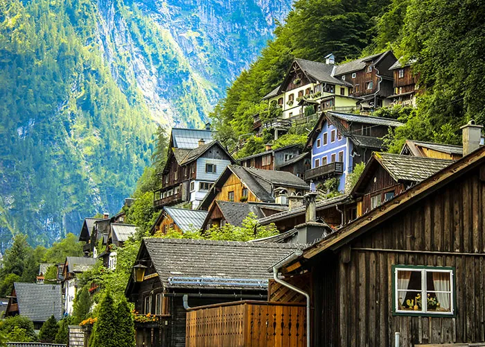 Netizens Share What Countries They Generally Joke About, Here Are The 37 Best Answers