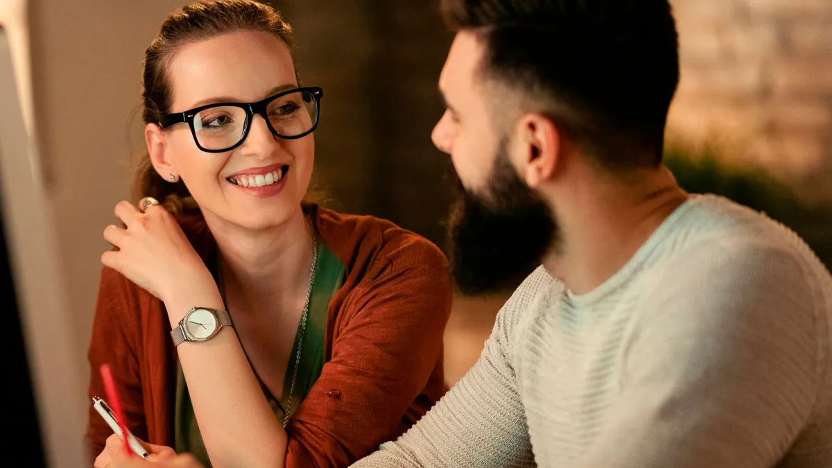 “Not Having On A Bra”: 30 Super Unprofessional Things People Have Seen At Work