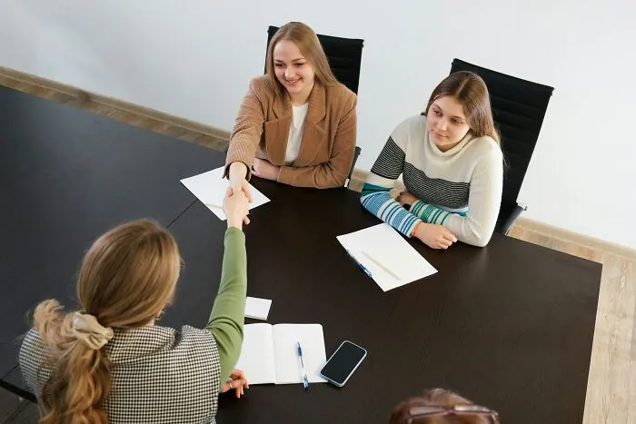 “Not Having On A Bra”: 30 Super Unprofessional Things People Have Seen At Work
