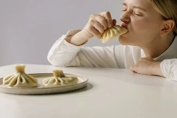 “Making My Own Bread”: 32 Folks Gave Up On These Frugal Hacks That Weren’t Worth It