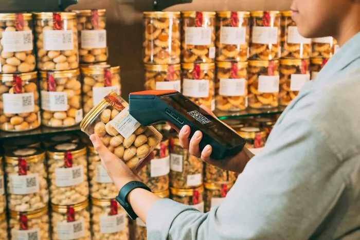 “Making My Own Bread”: 32 Folks Gave Up On These Frugal Hacks That Weren’t Worth It