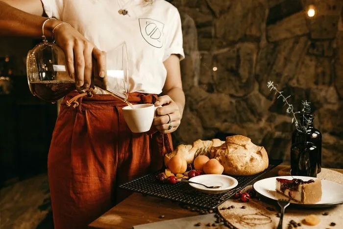 “Not Having On A Bra”: 30 Super Unprofessional Things People Have Seen At Work
