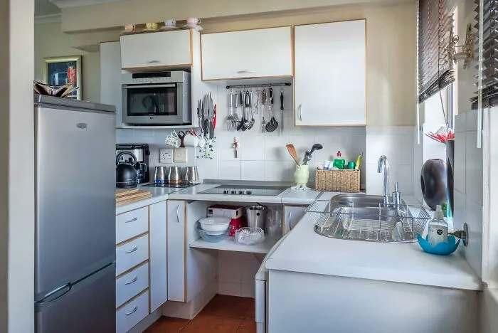 “Making My Own Bread”: 32 Folks Gave Up On These Frugal Hacks That Weren’t Worth It